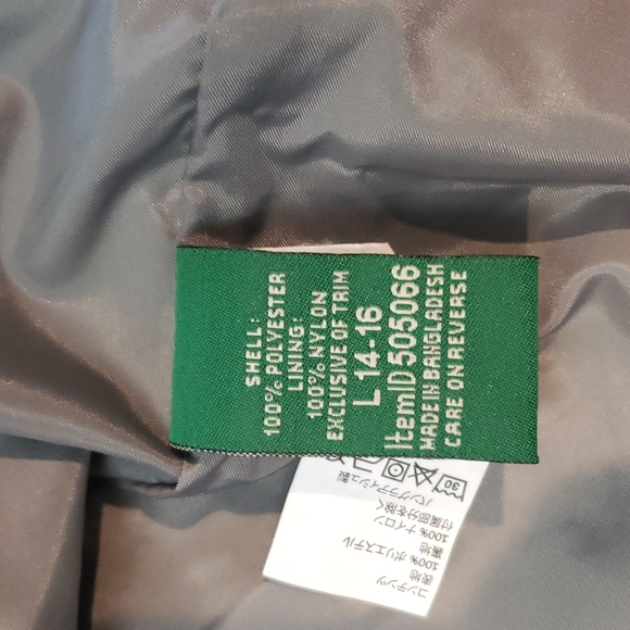 LL Bean Waterproof Shell - Picture 5 of 6